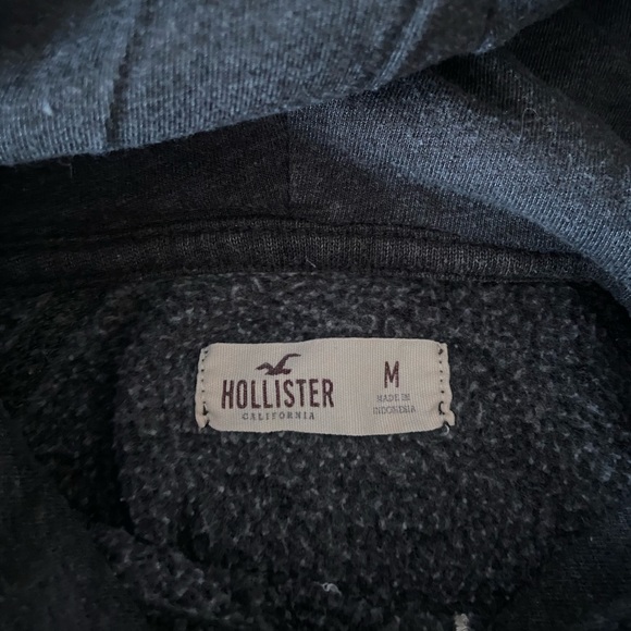 Hollister Hoodie - Picture 3 of 3